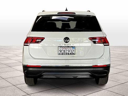 Used 2022 Volkswagen Tiguan S image 7