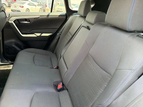 Used 2022 Toyota RAV4 SE AWD/4WD image 21