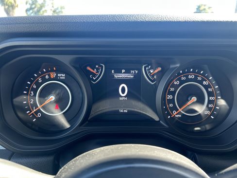 New 2025 Jeep Gladiator Sport image 20