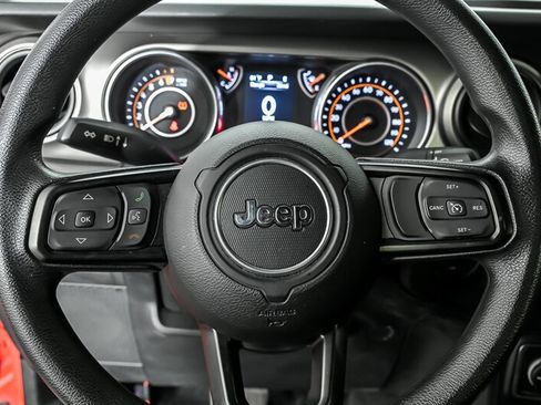 Used 2018 Jeep Wrangler Unlimited Sport AWD/4WD image 20