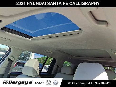 Used 2024 Hyundai Santa Fe Calligraphy AWD/4WD image 18