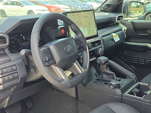 New 2026 Toyota 4Runner TRD Off-Road Premium AWD/4WD image 7