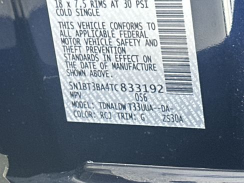 Used 2026 Nissan Rogue SV FWD image 34