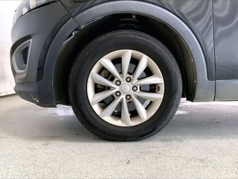 Used 2016 Kia Sorento L FWD image 6