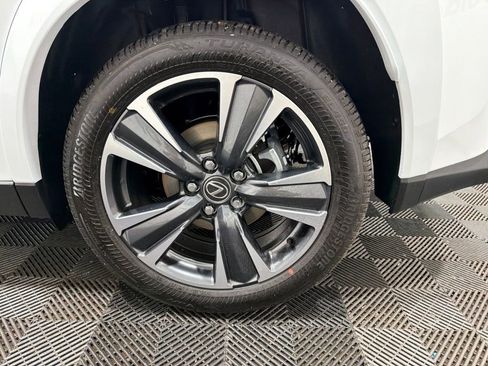 Used 2026 Lexus UX 300h AWD w/ Accessory Package (Z1) image 32