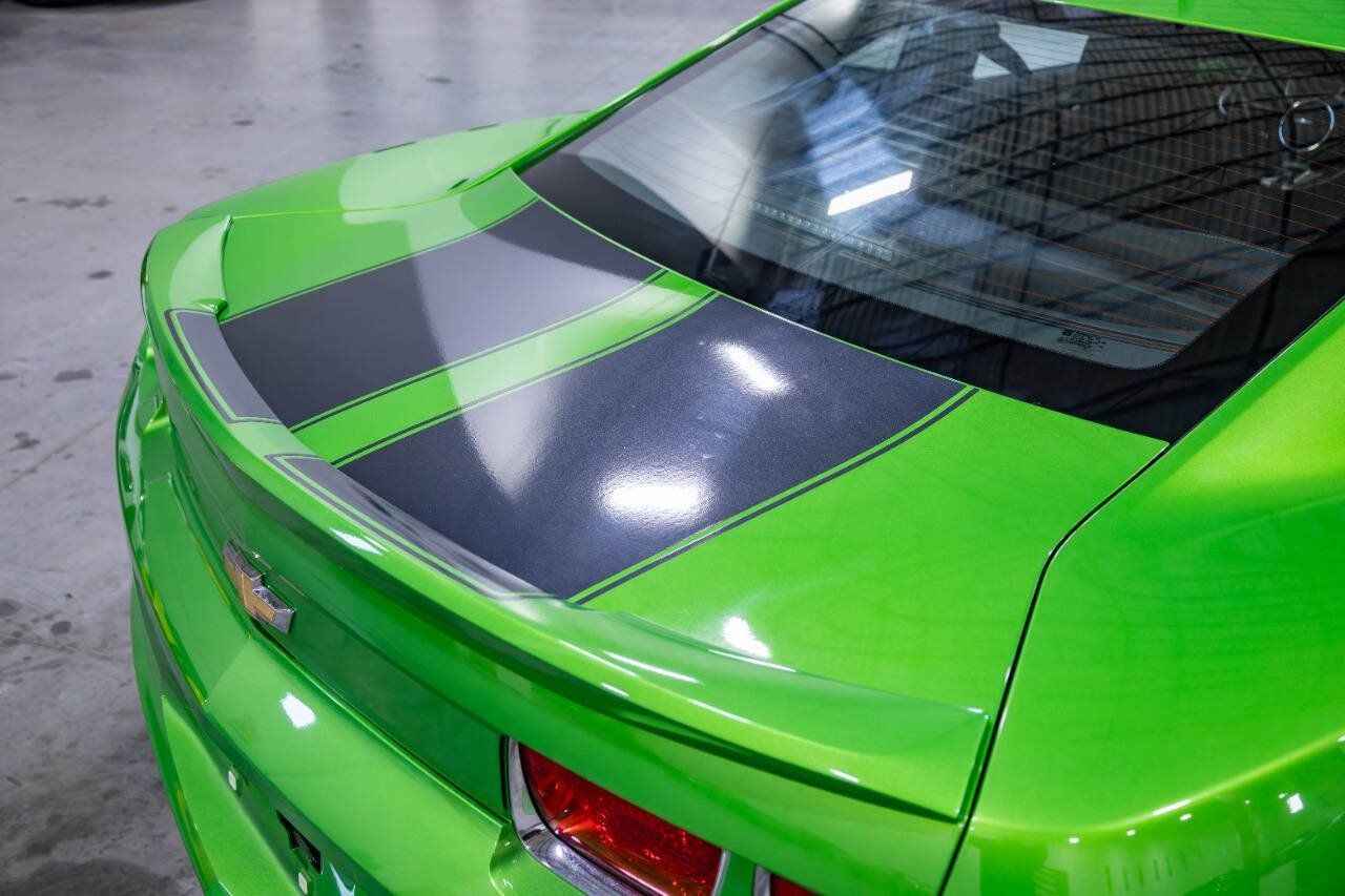 Used 2010 Chevrolet Camaro LT RWD image 21