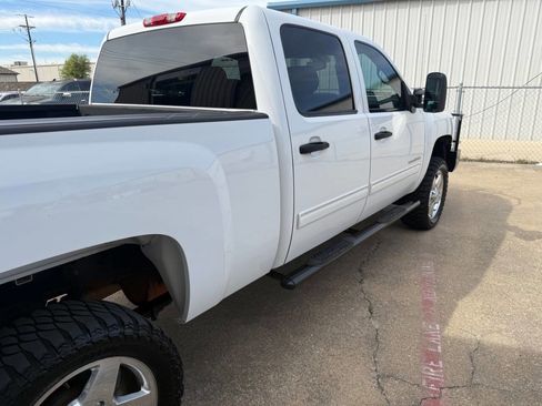 Used 2013 Chevrolet Silverado 2500 LT w/ Interior Plus Package image 38