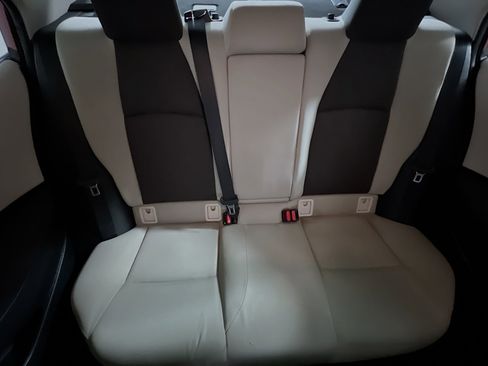 Used 2020 Toyota Corolla LE image 31