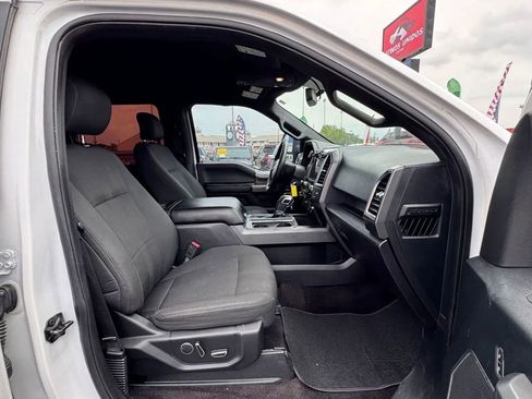 Used 2016 Ford F150 XLT w/ Equipment Group 302A Luxury AWD/4WD image 15