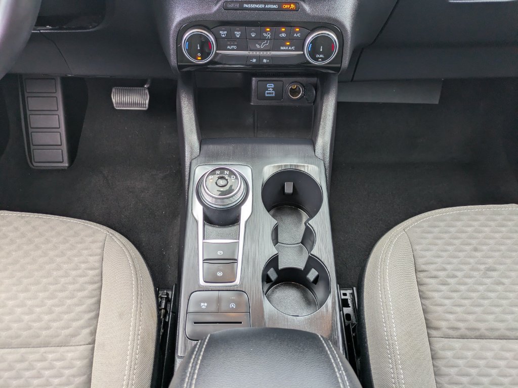Certified 2022 Ford Escape SE w/ SE Sport Appearance Package FWD image 22