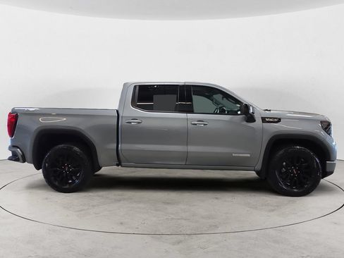 Used 2025 GMC Sierra 1500 Elevation w/ Preferred Package AWD/4WD image 4