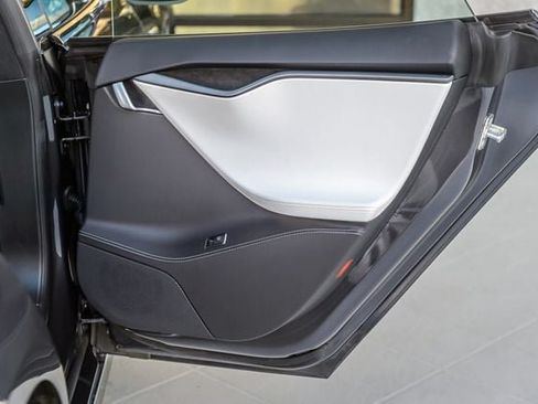 Used 2018 Tesla Model S 75D AWD/4WD image 44