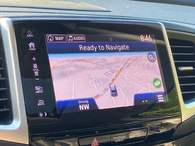 Used 2018 Honda Pilot Elite image 25