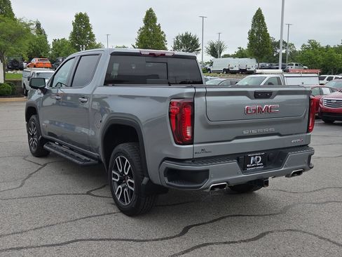 Certified 2024 GMC Sierra 1500 AT4 w/ Technology Package AWD/4WD image 13