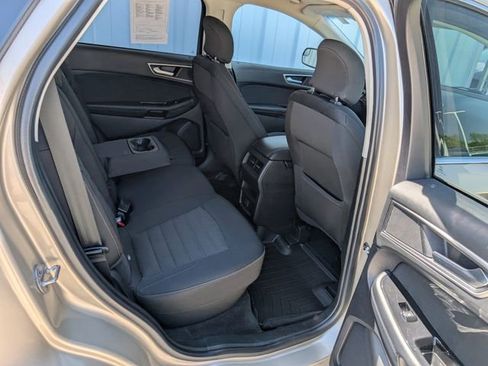 Used 2018 Ford Edge SEL AWD/4WD image 27