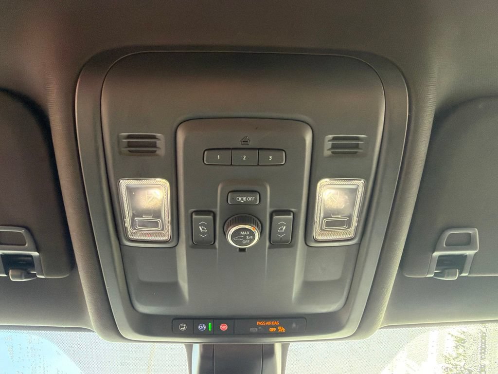 Used 2021 GMC Yukon Denali AWD/4WD image 32