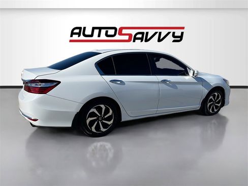 Used 2016 Honda Accord EX-L image 7