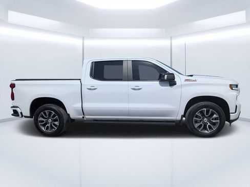 Used 2020 Chevrolet Silverado 1500 RST AWD/4WD image 2
