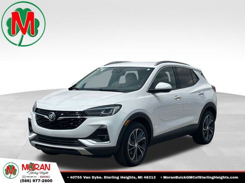 Certified 2022 Buick Encore GX Essence FWD image 1