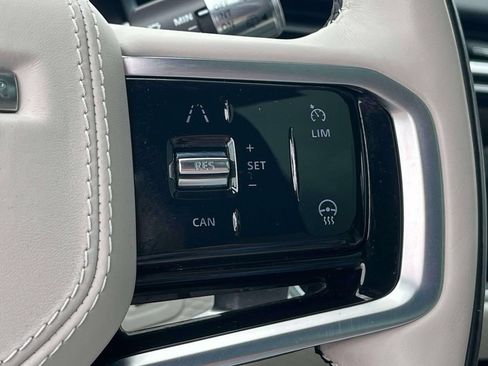 Used 2022 Land Rover Range Rover Velar R-Dynamic S AWD/4WD image 30