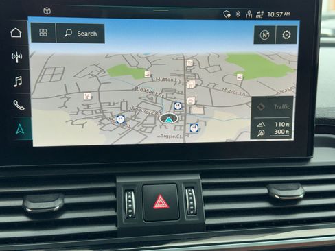 Used 2022 Audi Q5 2.0T Premium Plus w/ Premium Plus Package image 29