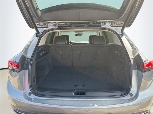Used 2023 Buick Envision Essence image 26