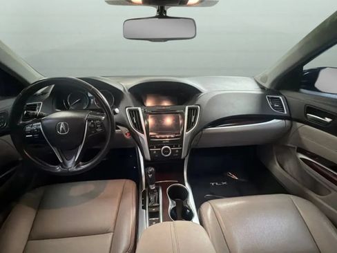 Used 2016 Acura TLX FWD image 9
