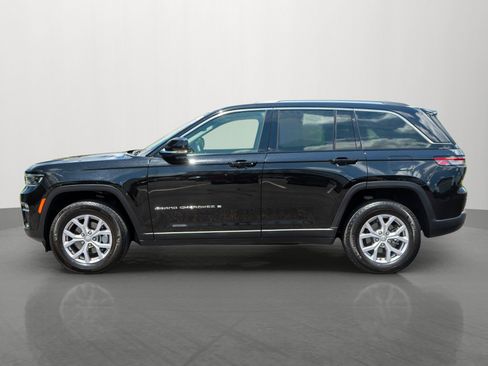 Used 2022 Jeep Grand Cherokee Limited AWD/4WD image 4