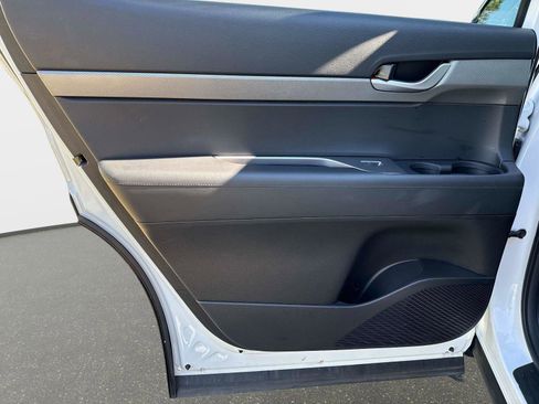 Used 2025 Hyundai Palisade SEL image 11