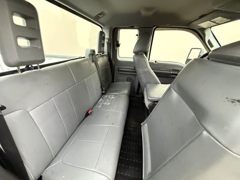 Used 2011 Ford F250 XL w/ PWR Equipment Group RWD image 14