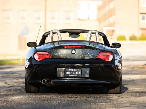 Used 2008 BMW Z4 3.0i image 9