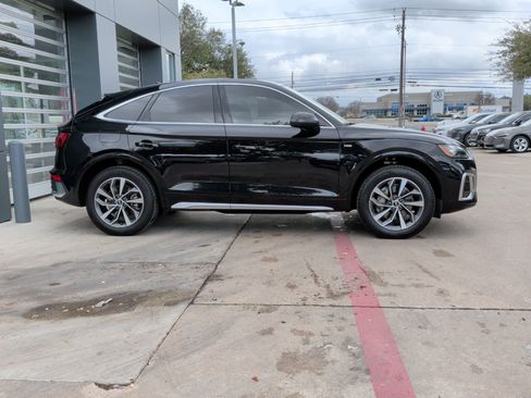 Used 2023 Audi Q5 2.0T Premium Plus w/ Premium Plus Package image 11