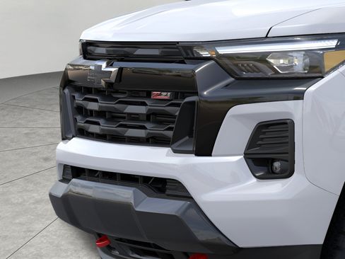 Used 2026 Chevrolet Colorado Z71 w/ Z71 Convenience Package 2 AWD/4WD image 13
