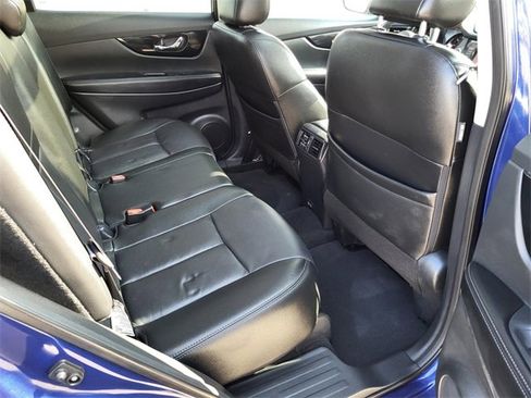 Used 2019 Nissan Rogue SL w/ Premium Package image 25