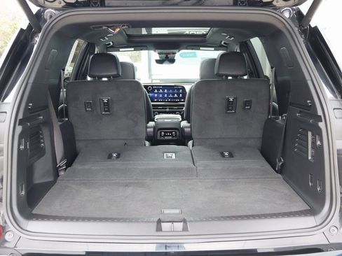 Certified 2024 Chevrolet Traverse RS w/ LPO, Floor Liner Package image 33