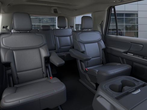 New 2026 Ford Expedition Active AWD/4WD image 11