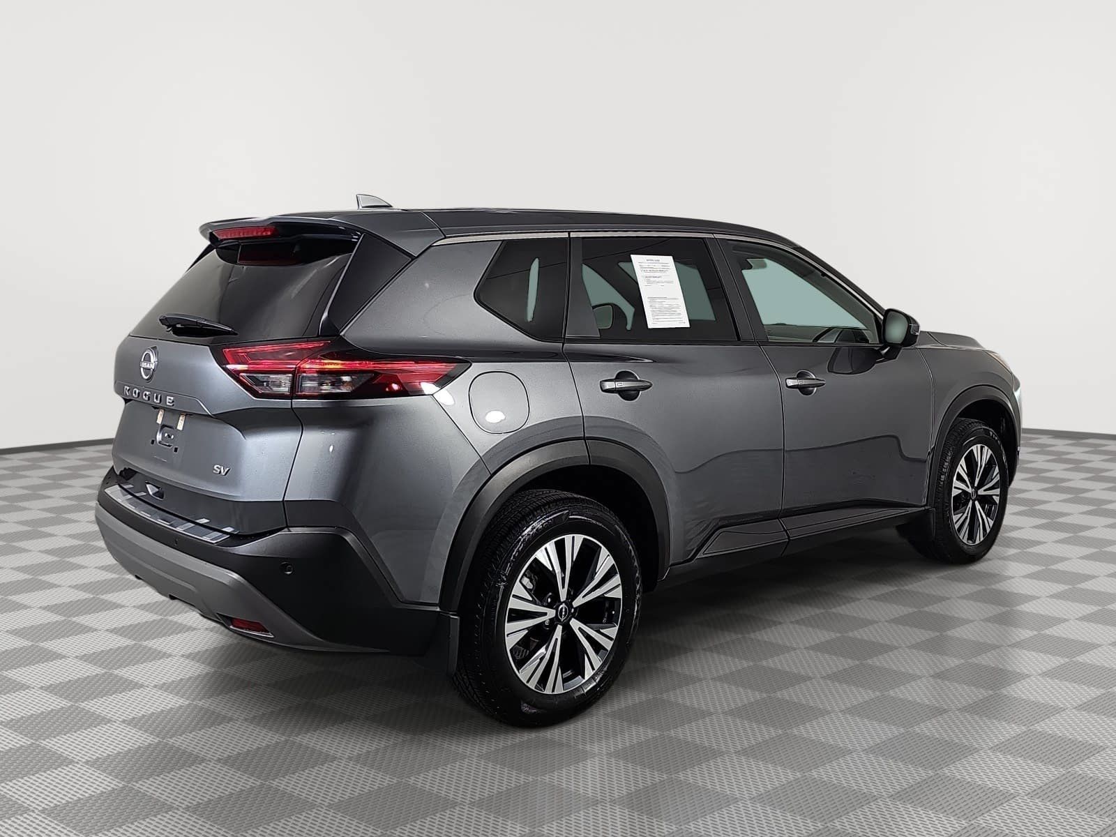 Used 2023 Nissan Rogue SV FWD image 8
