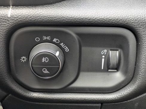 New 2026 RAM 3500 Tradesman AWD/4WD image 23