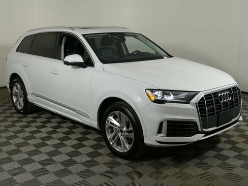 Used 2021 Audi Q7 2.0T Premium Plus w/ Premium Plus Package AWD/4WD image 1