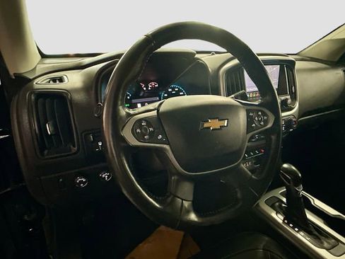 Used 2022 Chevrolet Colorado ZR2 image 12