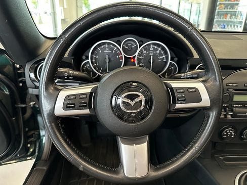 Used 2007 MAZDA MX-5 Miata Sport RWD image 13