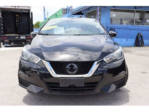 Used 2021 Nissan Versa SV image 16