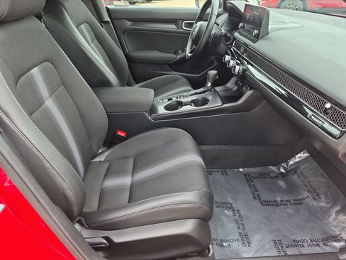 Used 2024 Honda Civic Sport image 28
