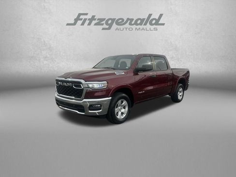Used 2025 RAM 1500 Big Horn AWD/4WD image 3