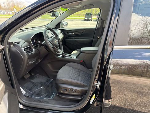 Used 2023 Chevrolet Equinox LT image 10