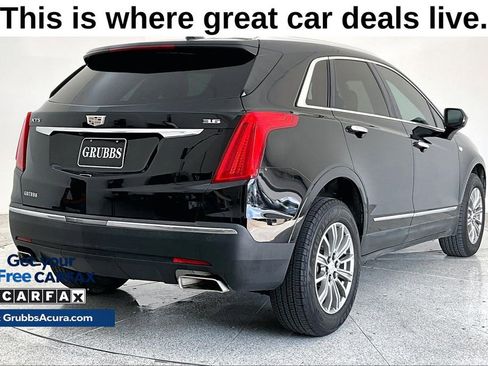 Used 2018 Cadillac XT5 Luxury w/ Driver Awareness Package FWD image 15