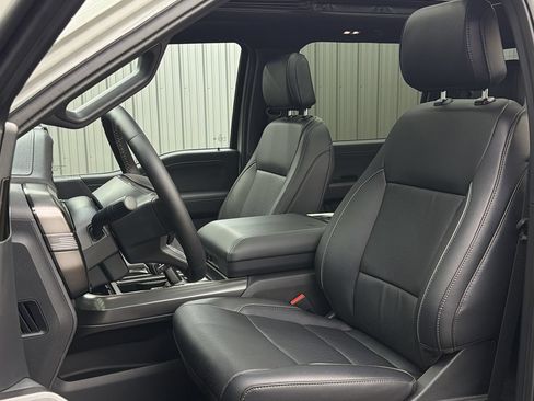 Used 2026 Ford F150 Lariat AWD/4WD image 32