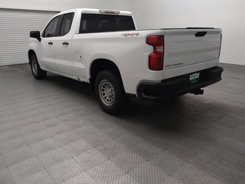 Used 2020 Chevrolet Silverado 1500 W/T w/ Trailering Package AWD/4WD image 5