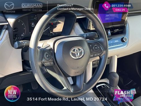 Used 2024 Toyota Corolla Cross L image 10