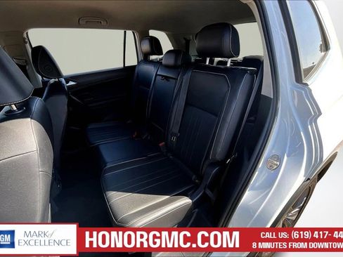 Used 2022 Volkswagen Tiguan SE image 21